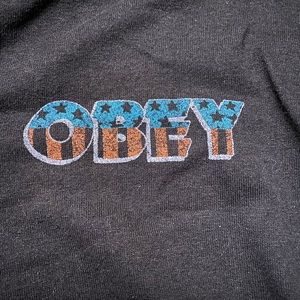 Large Obey Two button down T-shirt